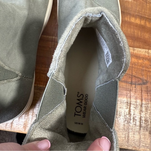 Tom’s Gray/Green Suede Fenix Boots, Women’s 11 - Picture 7 of 9